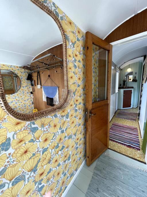 Fjordhytten. Rebuild Train Wagon From 1937. Appartement Odense Buitenkant foto
